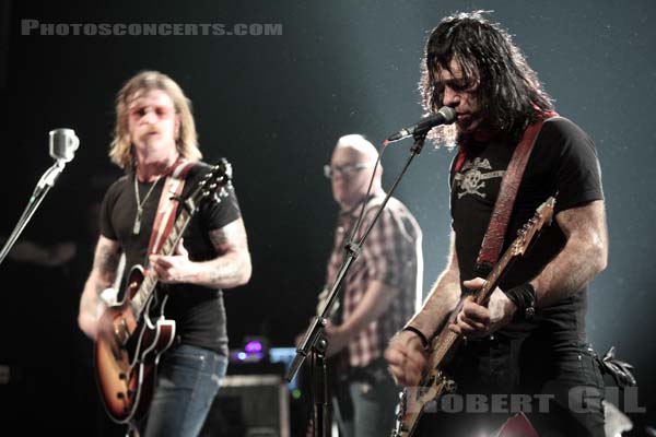 EAGLES OF DEATH METAL - 2009-03-27 - PARIS - Le Bataclan - 